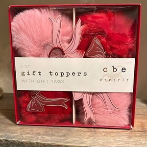 GIFT TOPPERS WITH GIFT TAGS